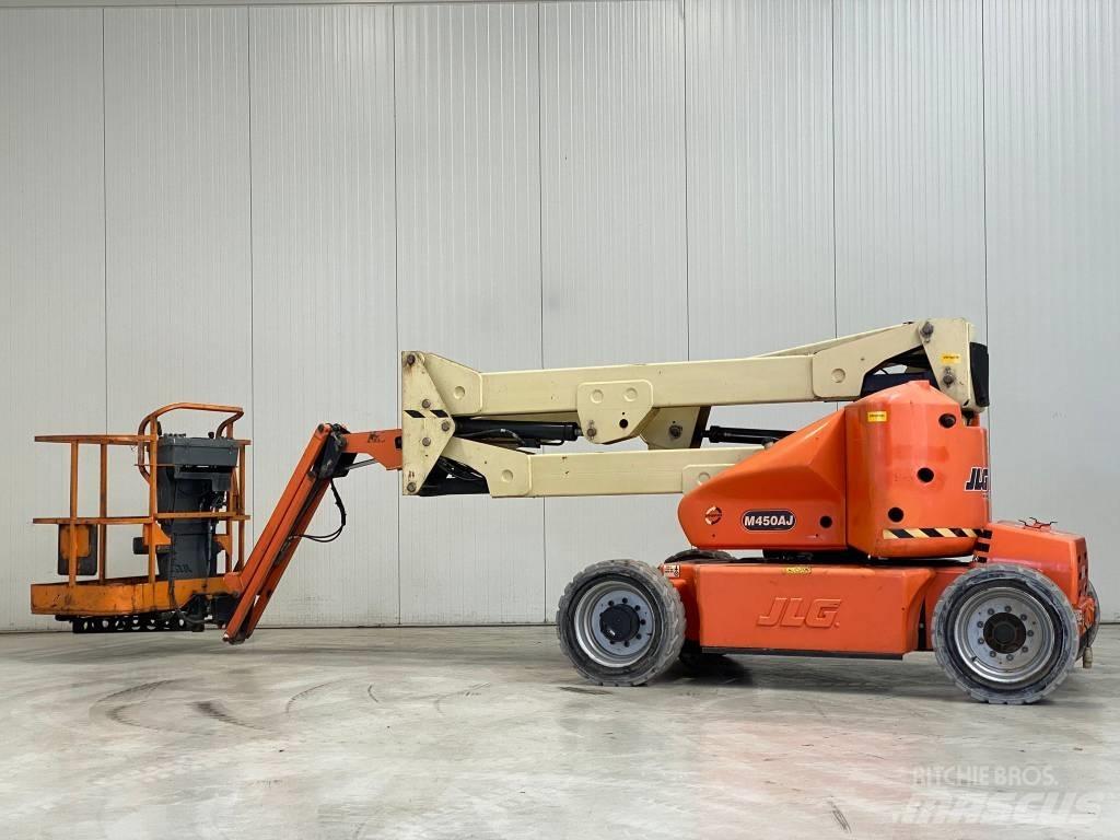 JLG M450AJ Piattaforme a braccio articolato