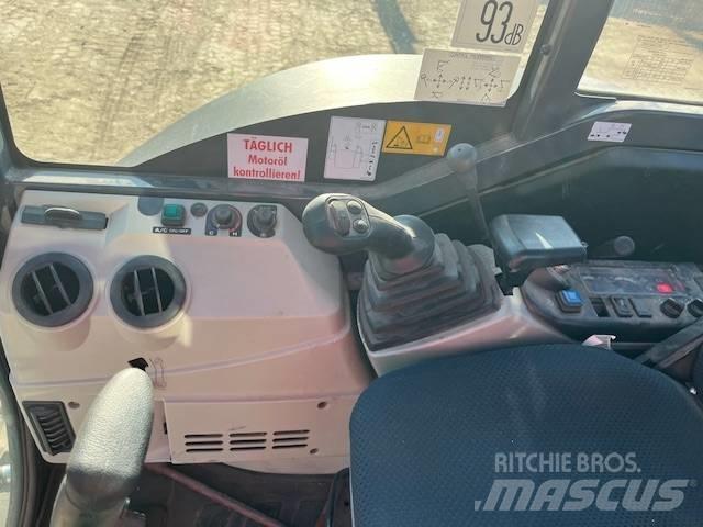 Kobelco SK30 SR-6E Miniescavatori