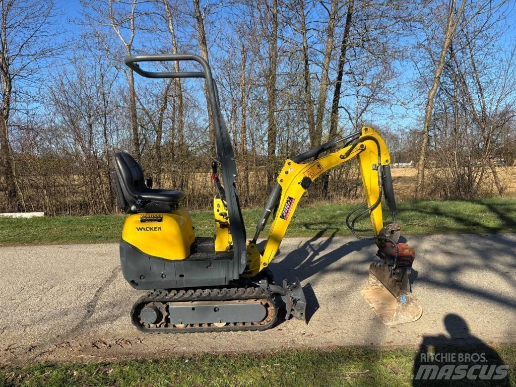 Wacker Neuson 803 Miniescavatori