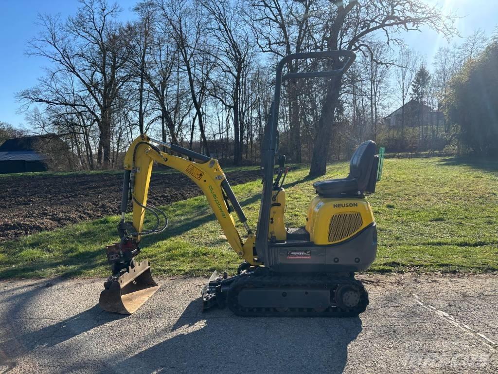 Wacker Neuson 803 Miniescavatori