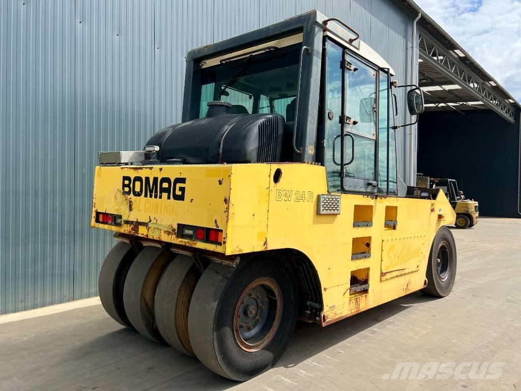 Bomag BW24R Rulli gommati