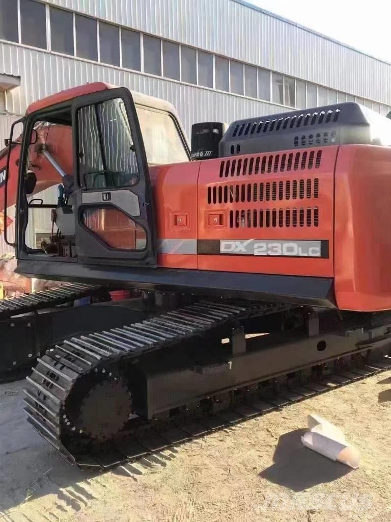 Doosan DX 230 LC-9C Escavatori cingolati