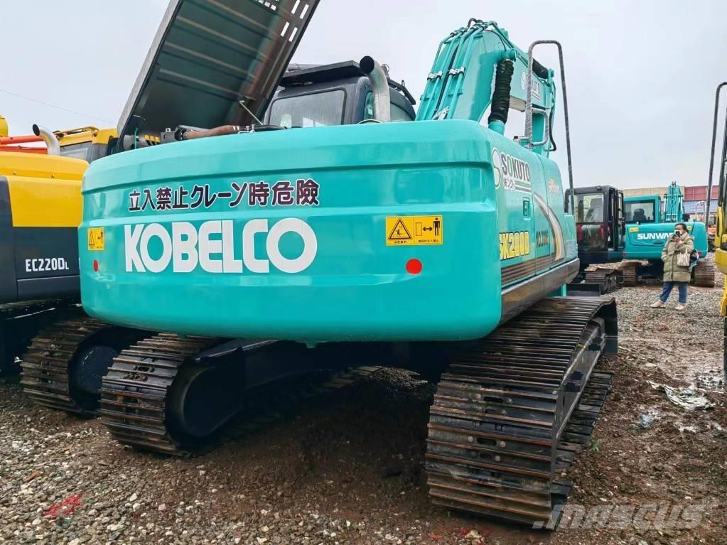 Kobelco SK200D Escavatori cingolati