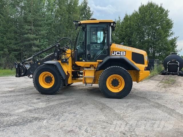 JCB 413K Pale gommate