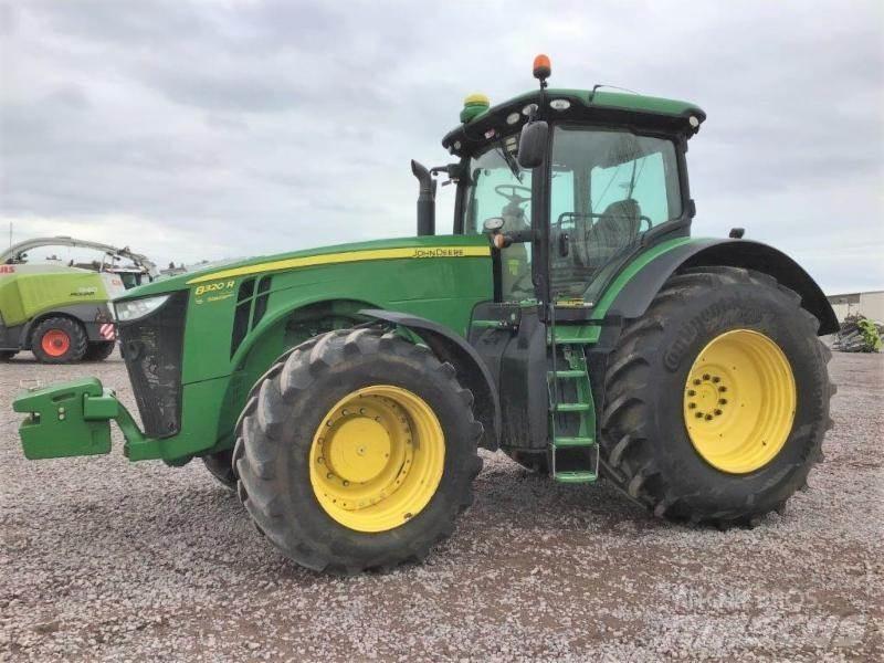 John Deere 8320 R Trattori