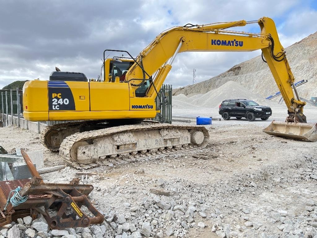Komatsu PC 240 Escavatori cingolati