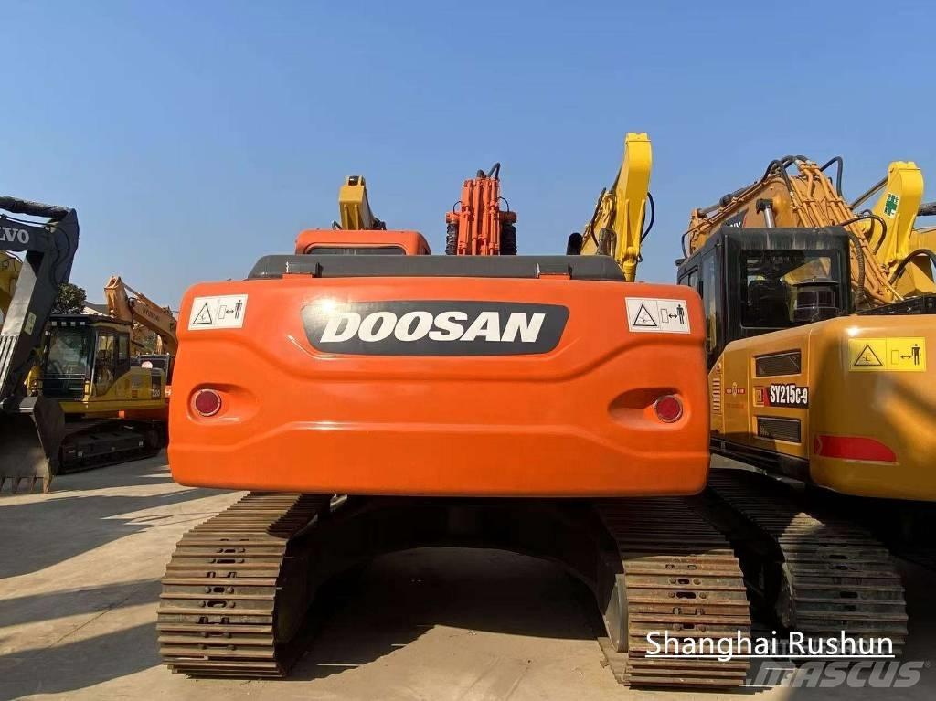 Doosan 225LC-9 Escavatori cingolati