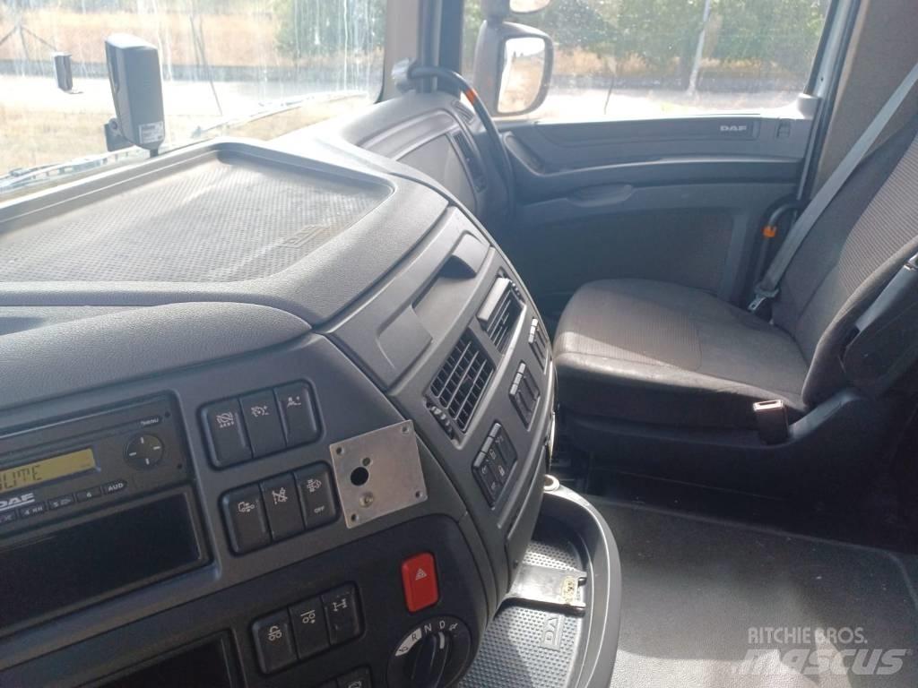 DAF XF 440 Motrici centinate