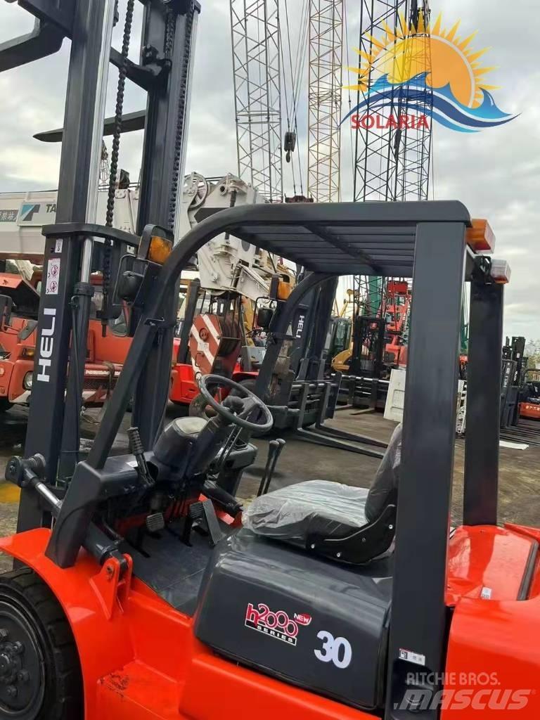 Heli CPCD 30 Carrelli elevatori diesel
