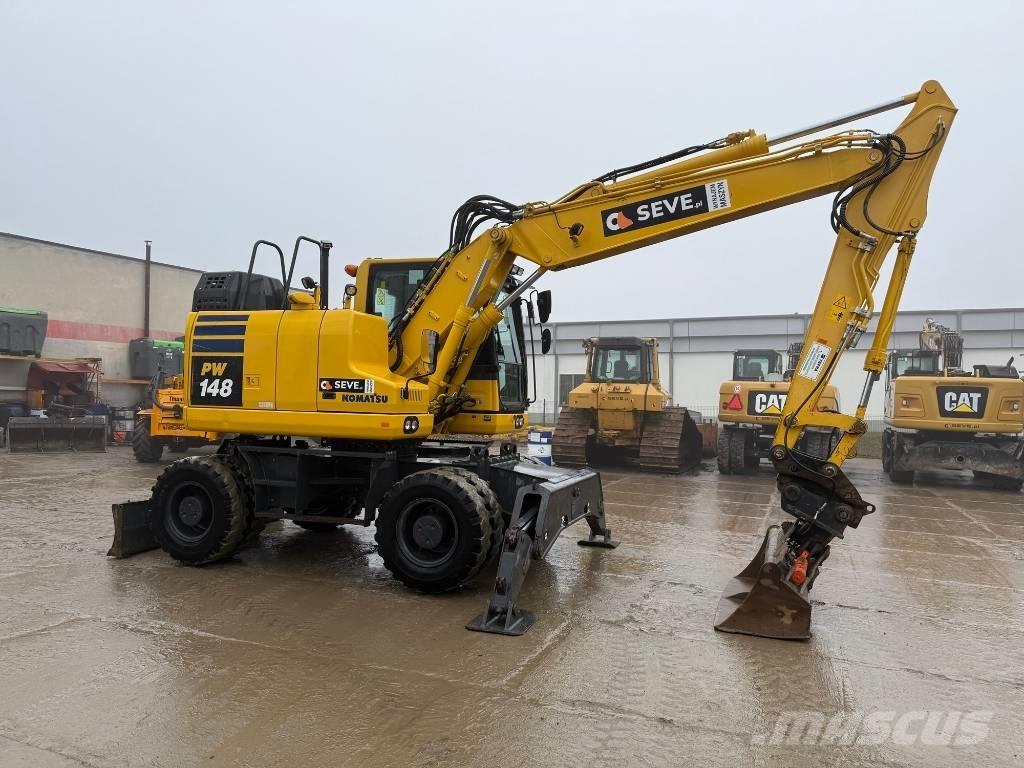 Komatsu PW 148-11 Escavatori gommati