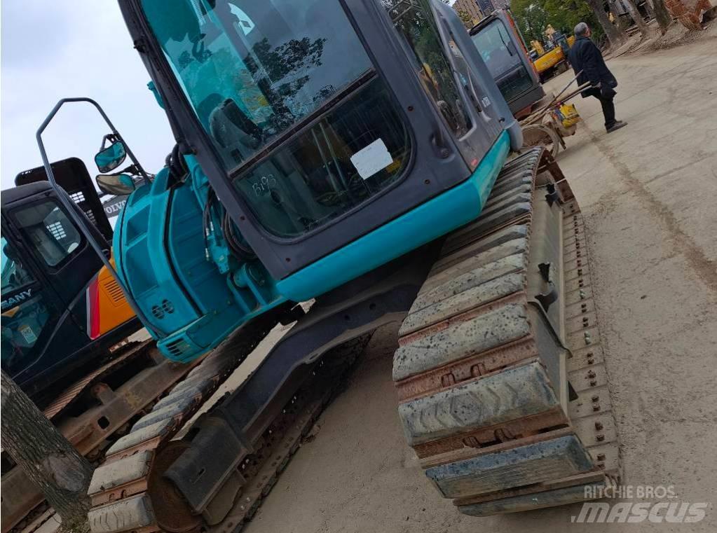 Kobelco SK 135 SR Escavatori cingolati