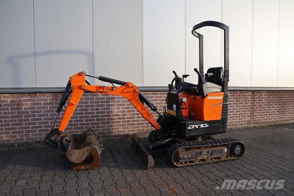 Doosan DX10 Miniescavatori