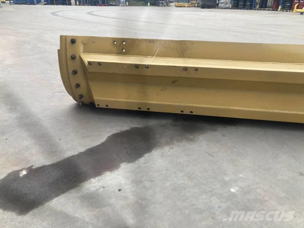 CAT 120M Moldboard Lame