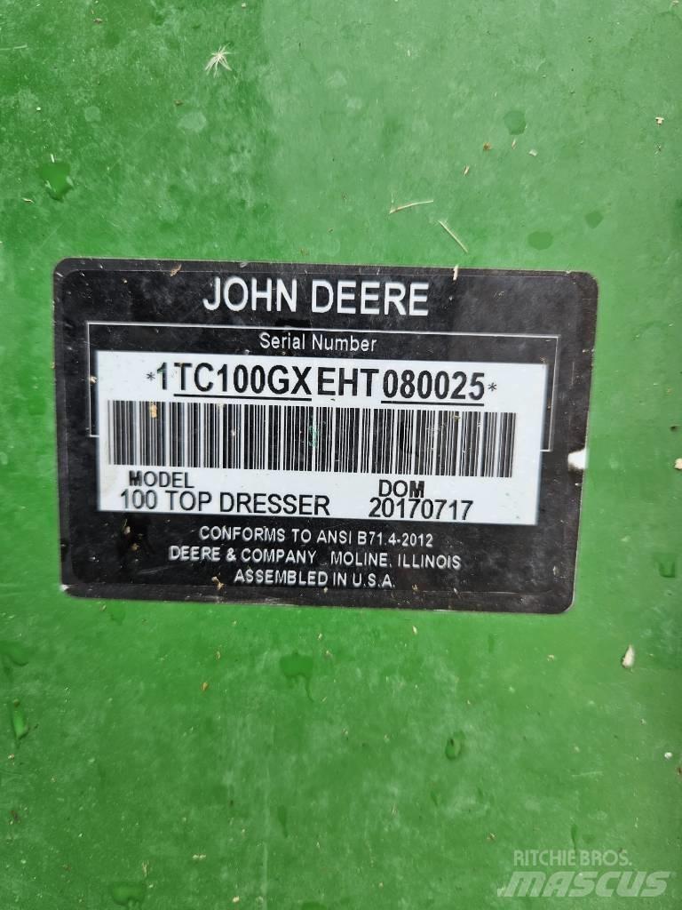 John Deere TD 100 Spanditori