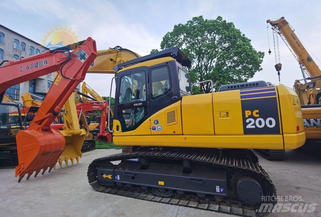 Komatsu PC 200-7 Escavatori cingolati
