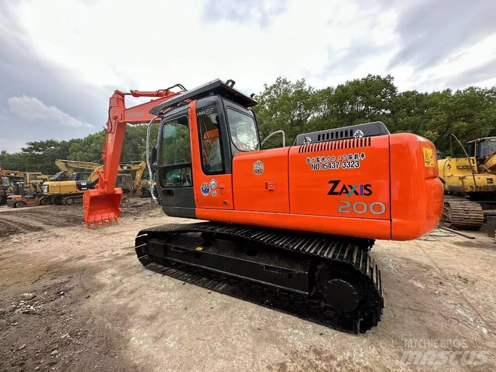 Hitachi ZX200 Escavatori cingolati