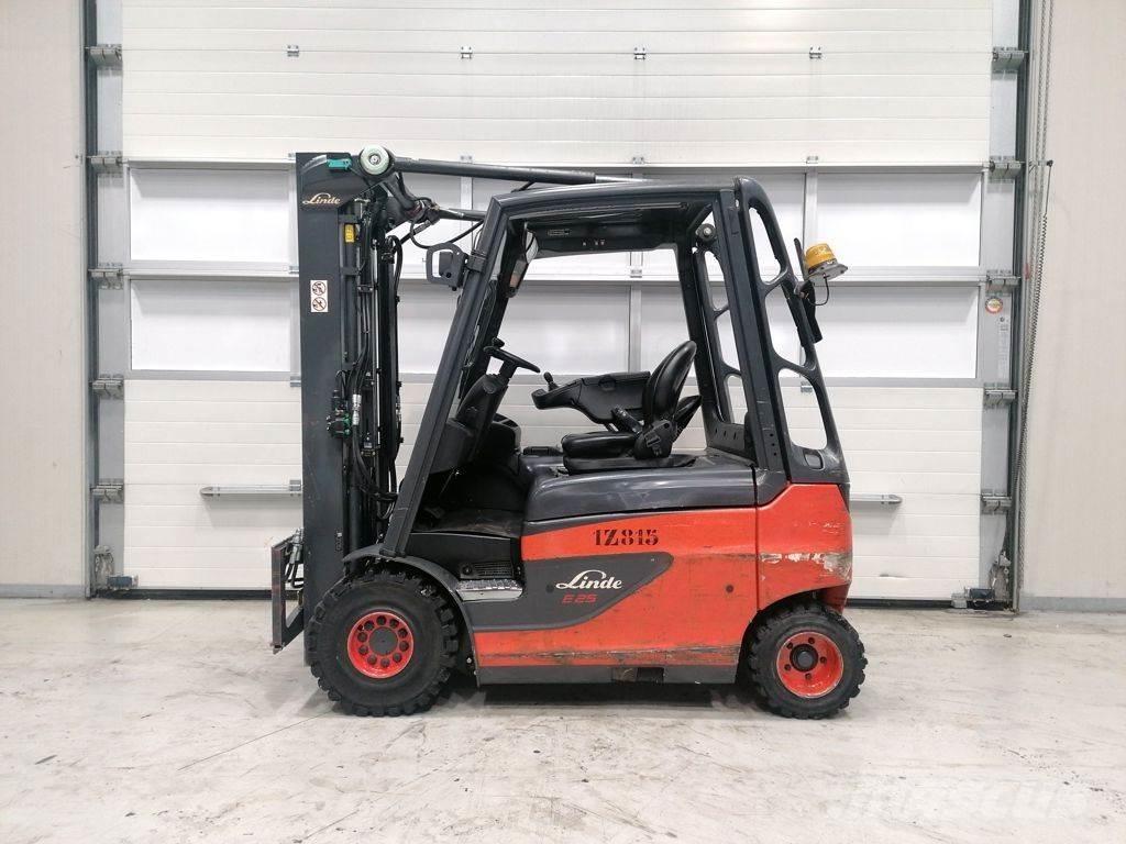 Linde E25-01 Carrelli elevatori elettrici
