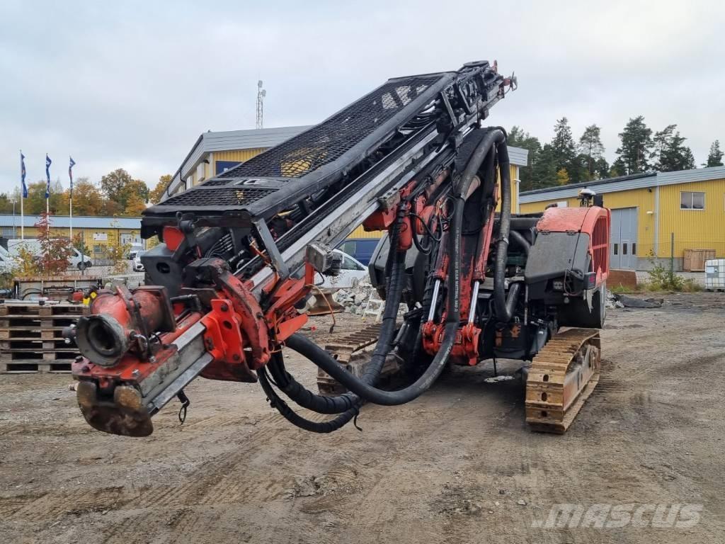 Sandvik Dino DC400Ri Perforatrici di superficie