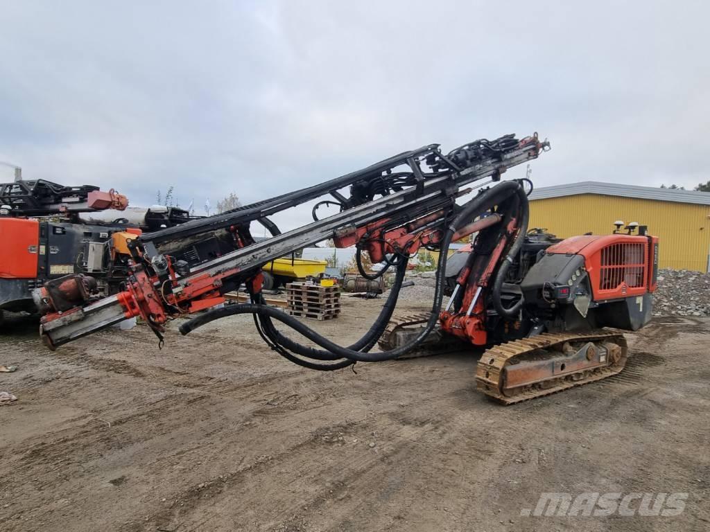Sandvik Dino DC400Ri Perforatrici di superficie