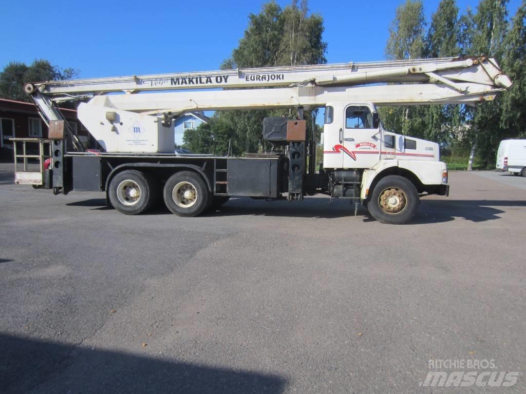 Volvo N 7 6X2 4600 Autogru