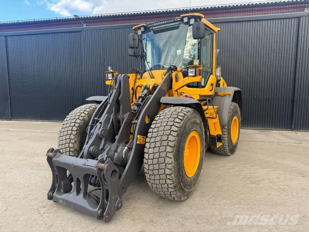 Volvo L 60 G Pale gommate