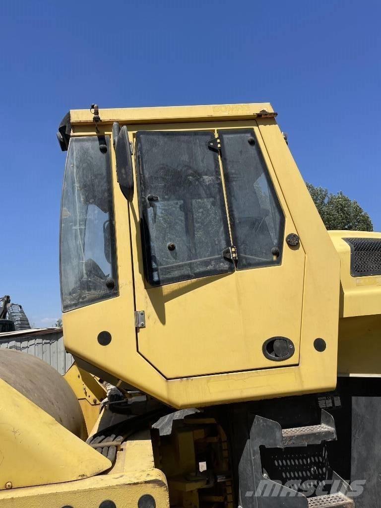 Bomag 226-4 Rulli monotamburo