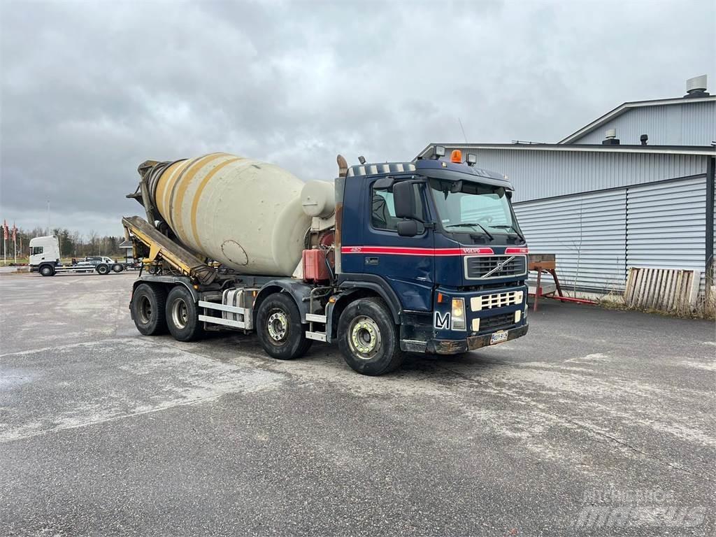 Volvo FM12 8X4 Betoniere