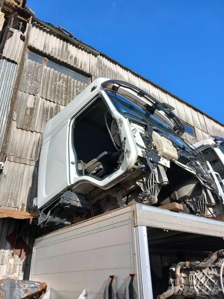 Renault Premium 460 Cabine e interni