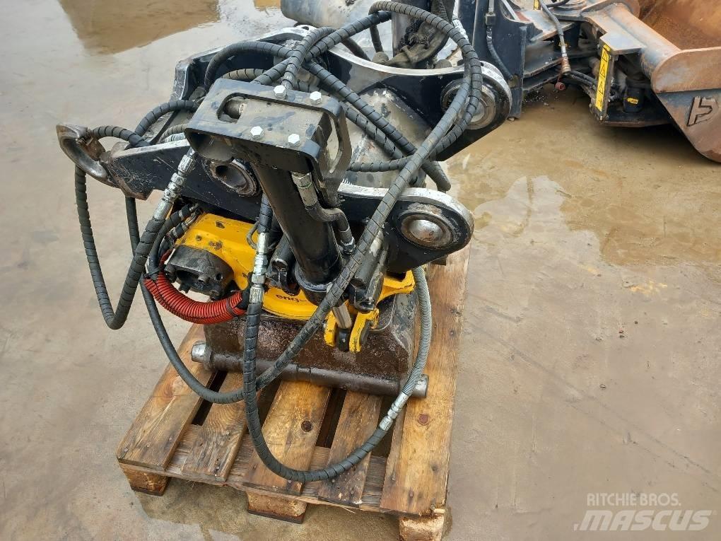 Engcon EC219 Pale a rotazione