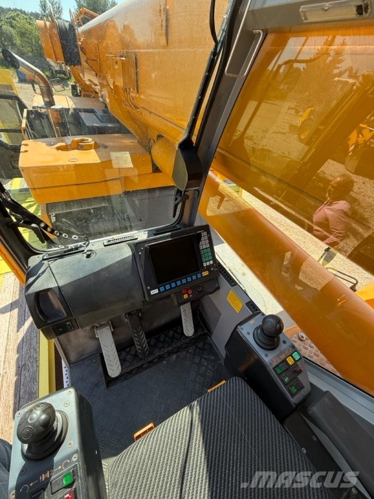 Liebherr LTM 1055 Gru per terreni difficili
