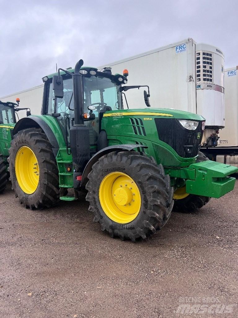 John Deere 6195M Trattori