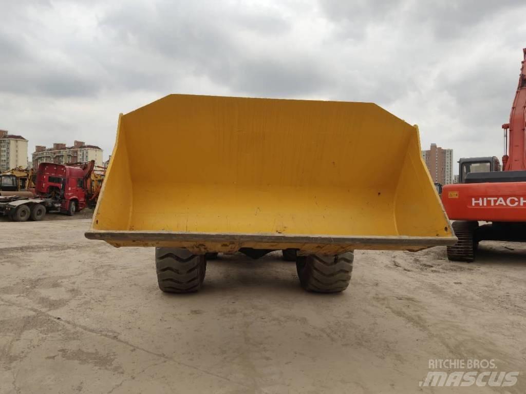 Komatsu WA470-3 Pale gommate