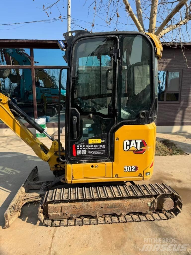 CAT 302 Escavatori cingolati