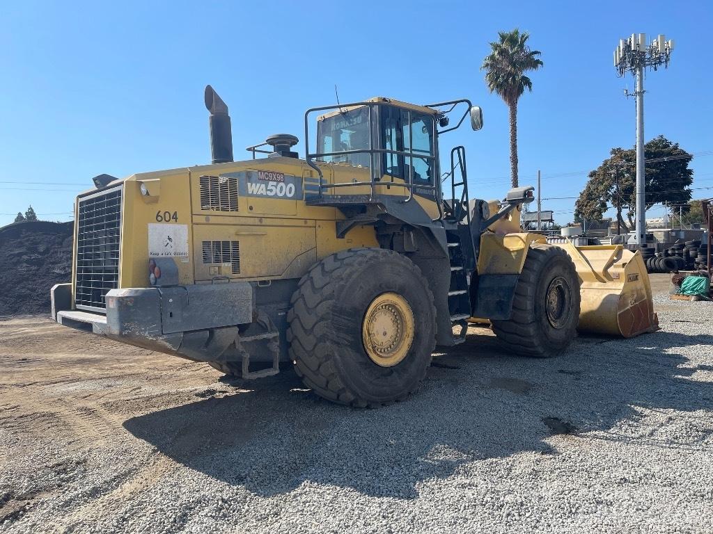 Komatsu WA 500-7 Pale gommate