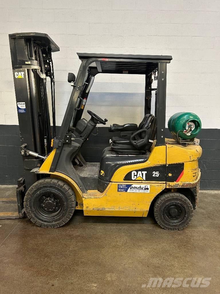 CAT GP 25 N Carrelli elevatori GPL