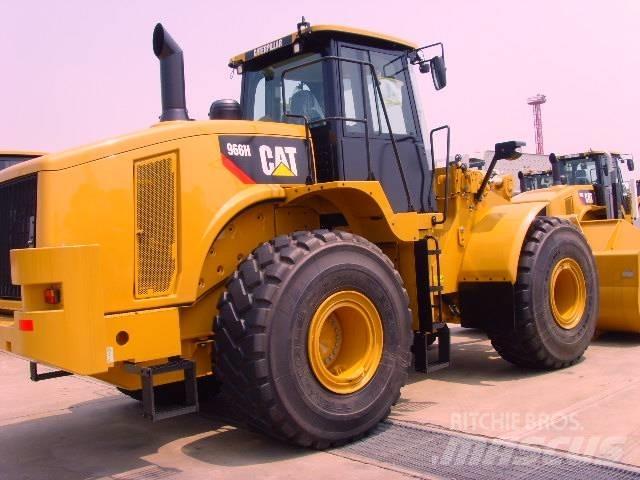 CAT 966 H Pale gommate