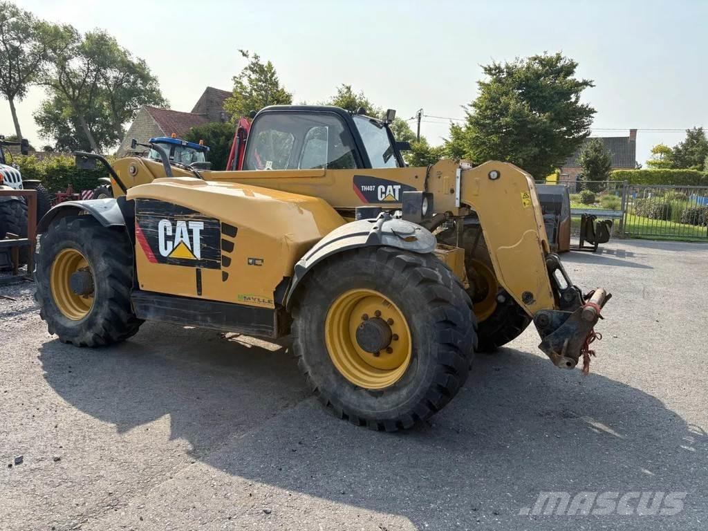 CAT TH407 Sollevatori telescopici per agricoltura
