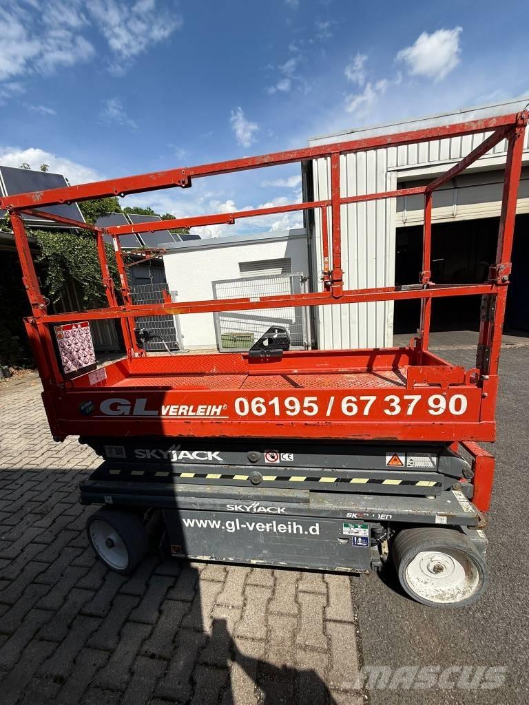 SkyJack SJ 3220 Piattaforme a pantografo