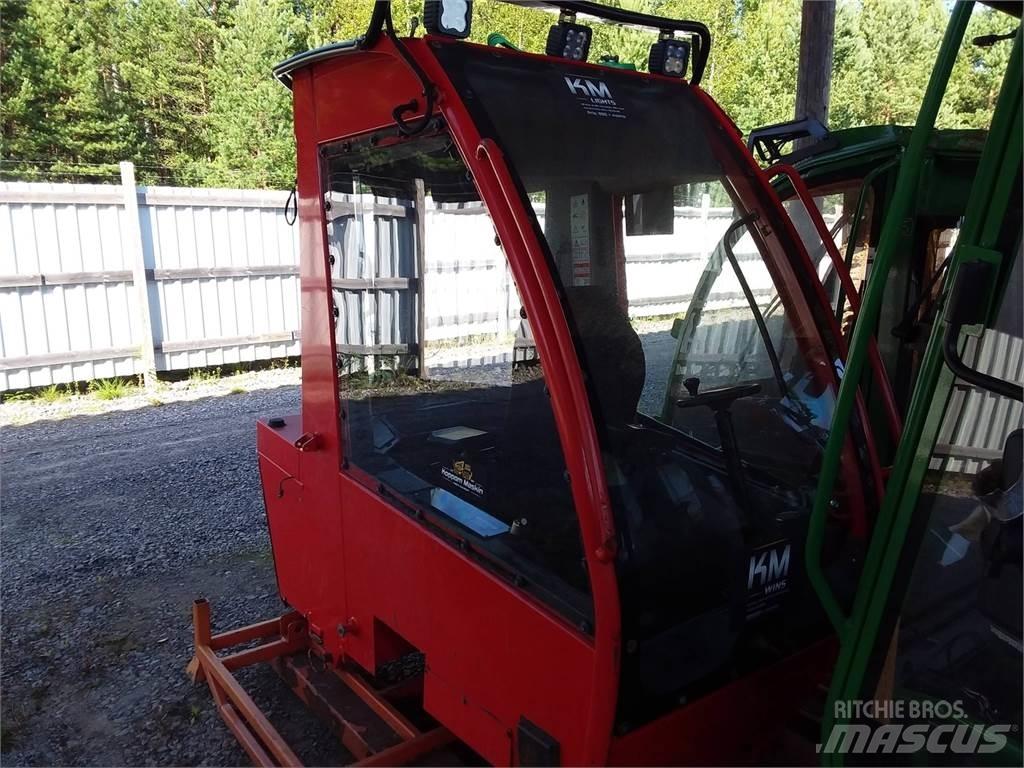 Komatsu 951 Cabine e interni
