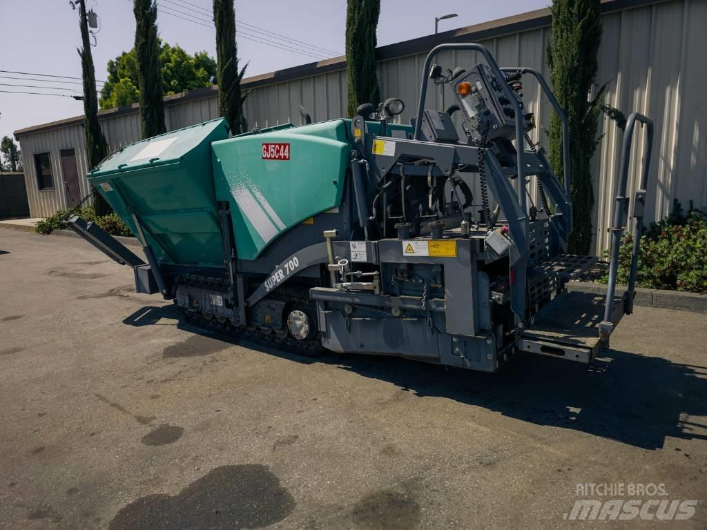 Vögele Super 700 Finitrici