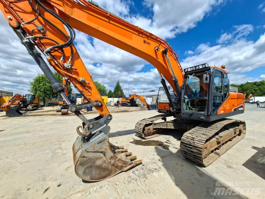 Doosan DX 255 LC-5 Escavatori cingolati