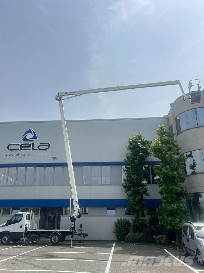 Cela DT 28 FE Piattaforme cingolate, Piattaforme a ragno e Montacarichi