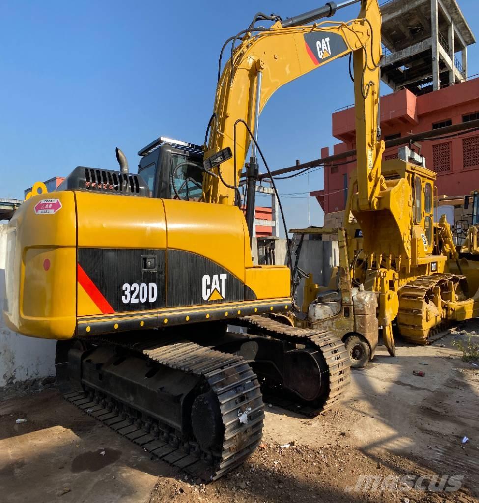 CAT 320 D Escavatori cingolati