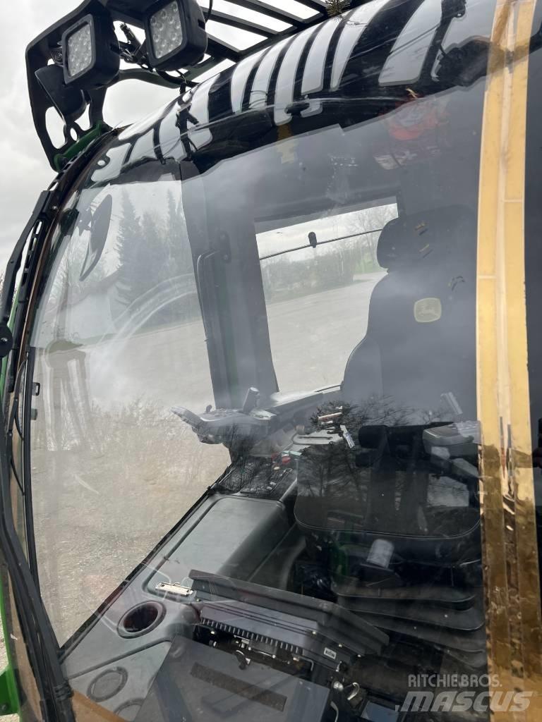 John Deere 1170 E Abbattitrici, Disboscatrici