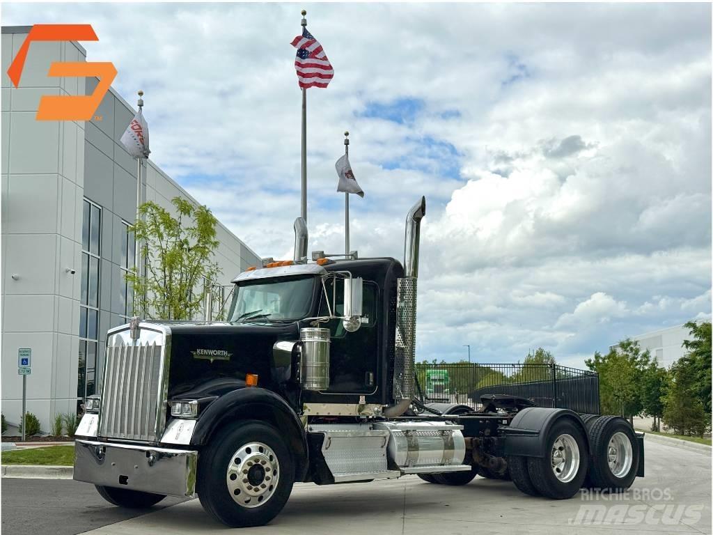 Kenworth W900 Motrici e Trattori Stradali