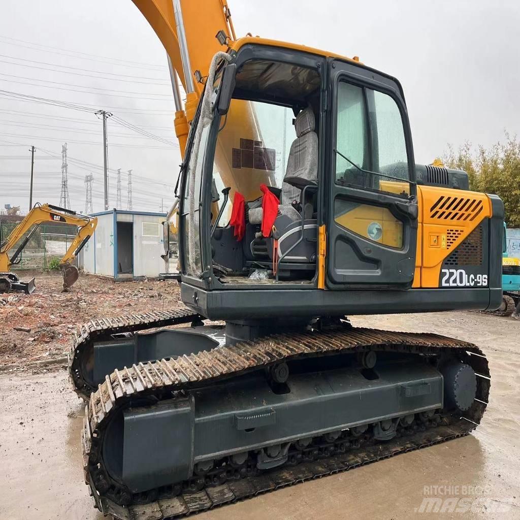 Hyundai R220LC-9S Escavatori cingolati