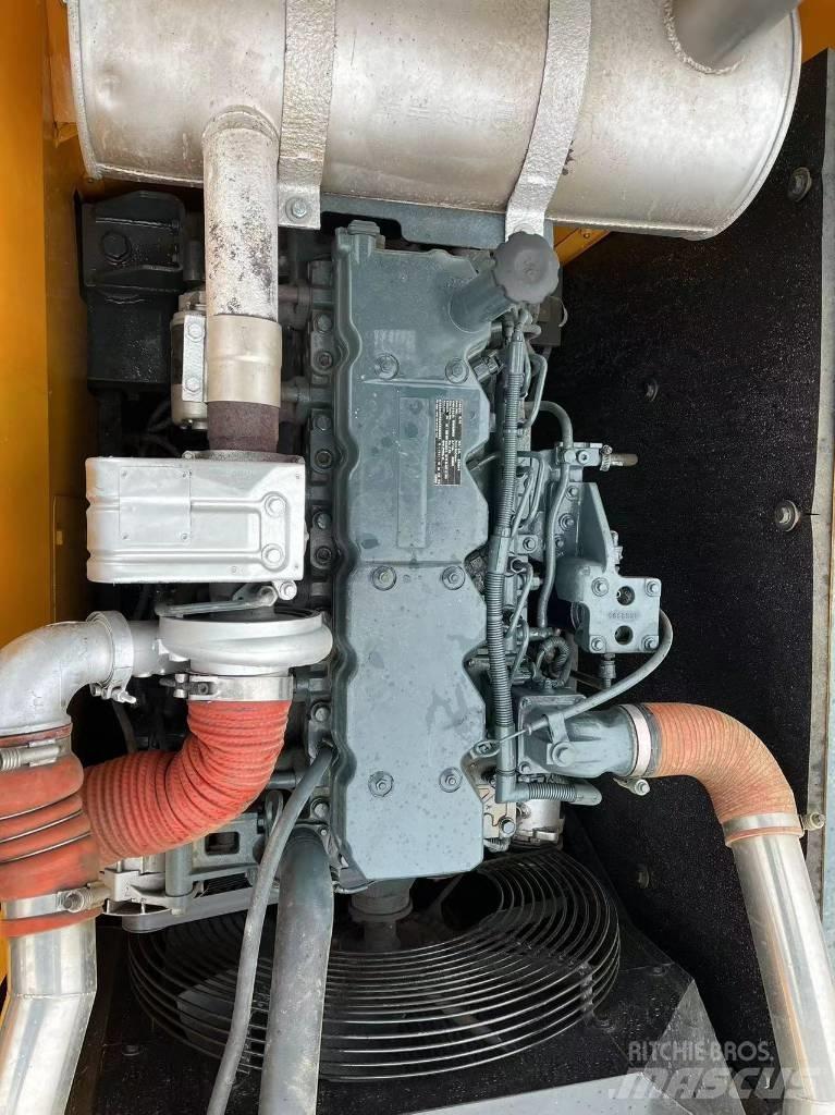 Hyundai R220LC-9S Escavatori cingolati