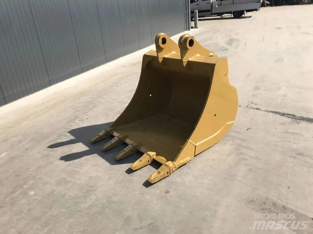 CAT 318E Benne