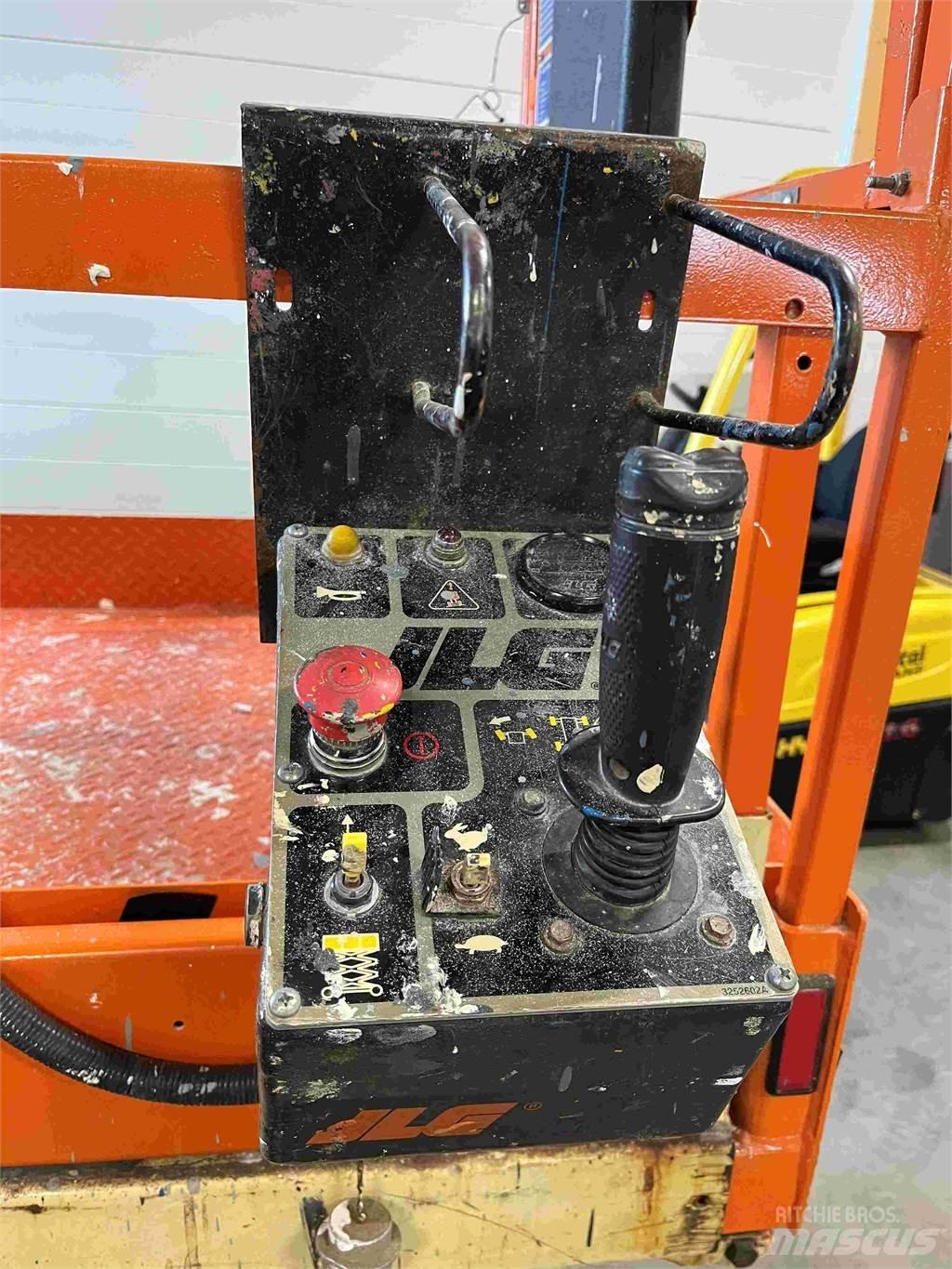 JLG 2646E2 Piattaforme a pantografo