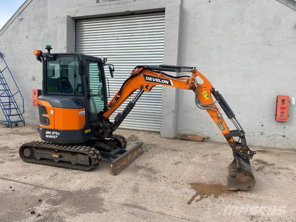 Develon DX 27 Z-7 Miniescavatori